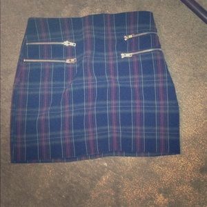 Plaid skirt